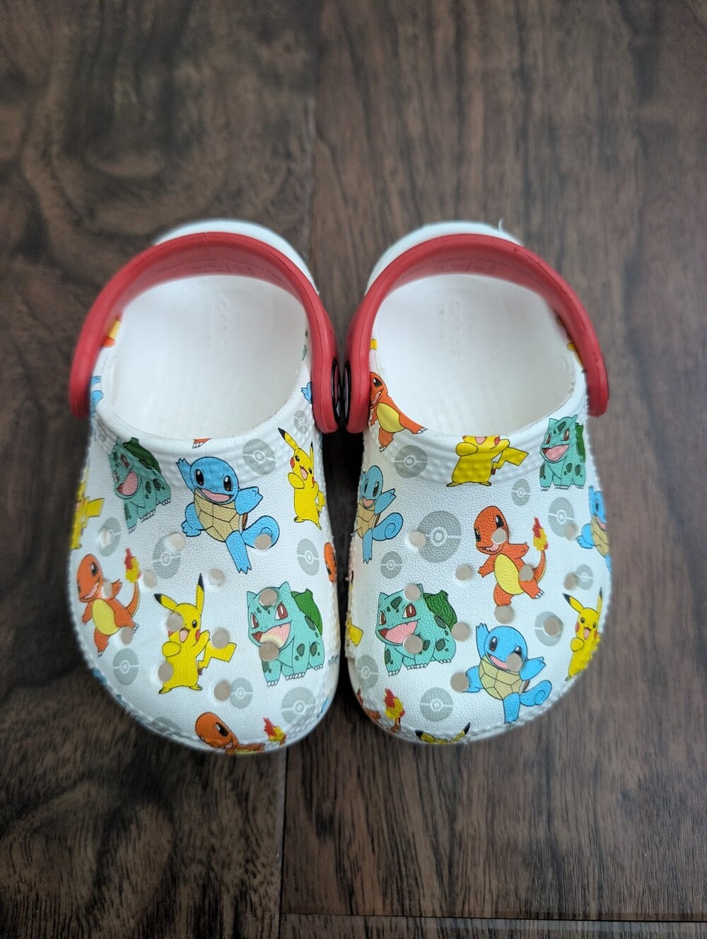 Crocs 5C Toddler Kids White Pokémon Pattern Slip-On Clogs with Red Heel Strap